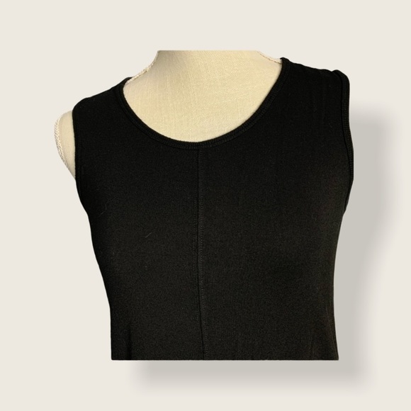 Basic Black Tank - Picture 5 of 9